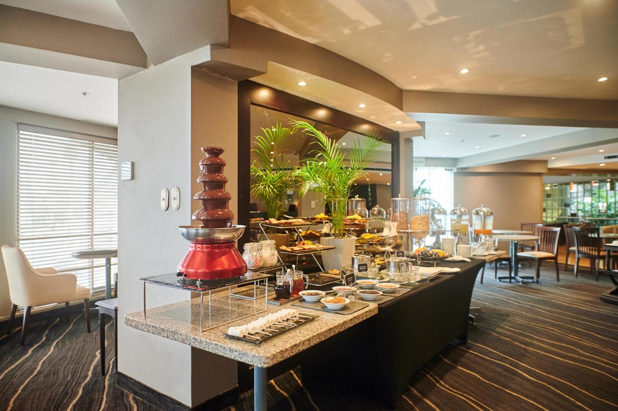 Casa Andina Premium Golf Los Incas ليما المظهر الخارجي الصورة